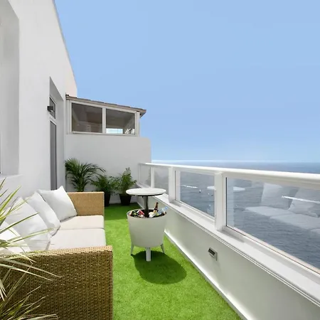 Beachfront Seaview Oasis